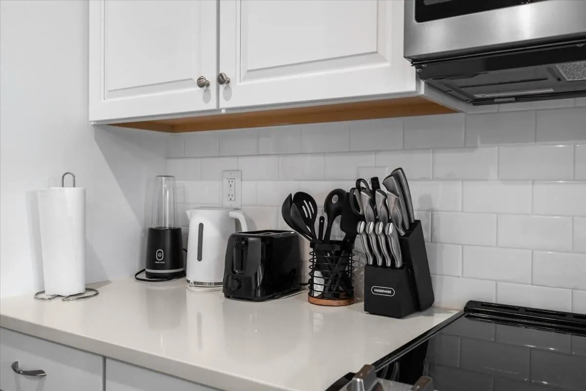 Villa Luxurious King 3Br Townhouse Mins To Uptown Clt! à Charlotte Hébergement de vacances